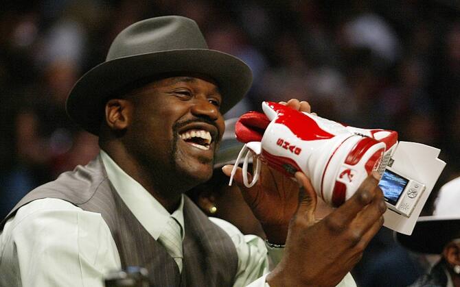 NBA i giocatori con il numero di scarpe pi grande. LA CLASSIFICA